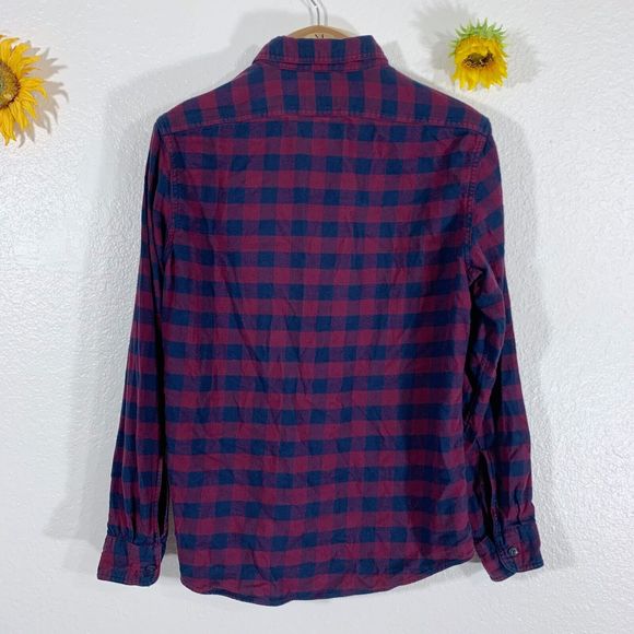 J. Crew Men’s 100% Cotton Maroon Blue Pocket Button Up Flannel Size Medium - Picture 3 of 6